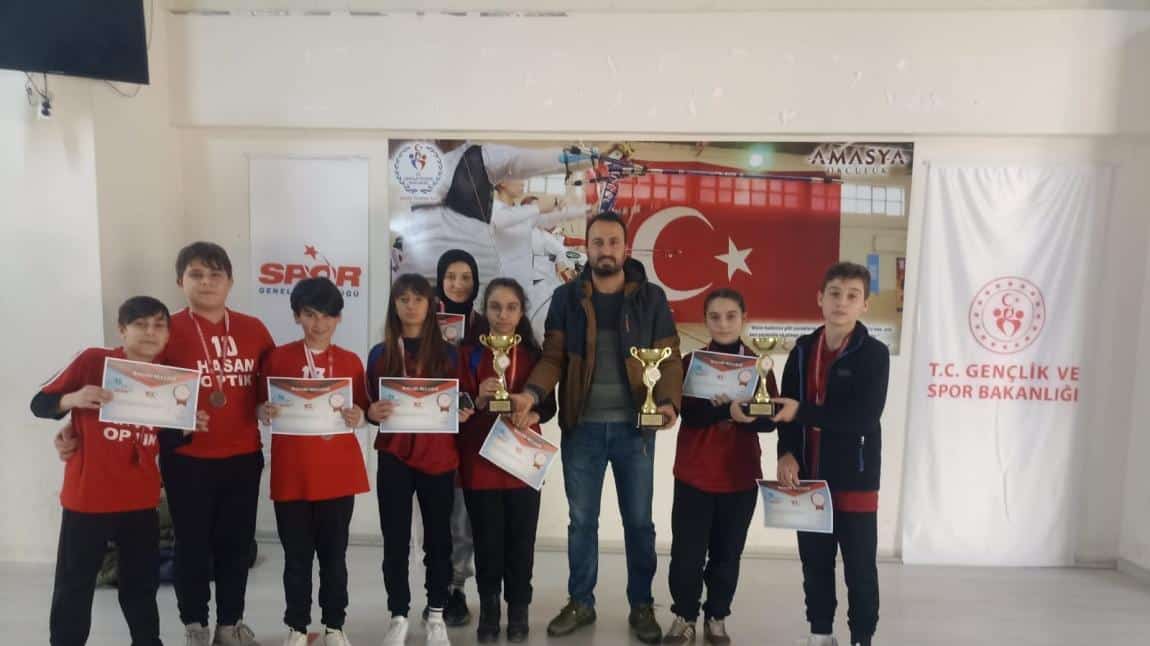 Amasya'da Gerçekleşen Floor Curling Yarışmalarında Okulumuz İl 3.sü Olmuştur.